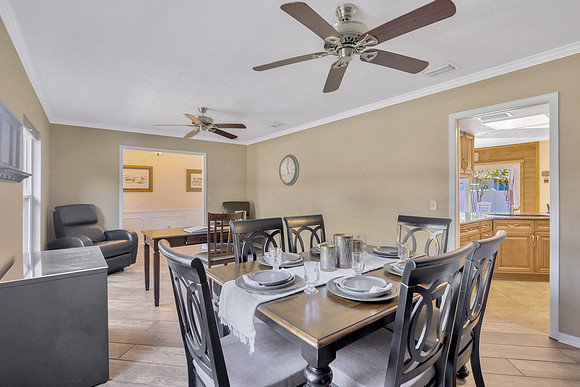 Lynn Davis 11019 Hannaway Dr.-11