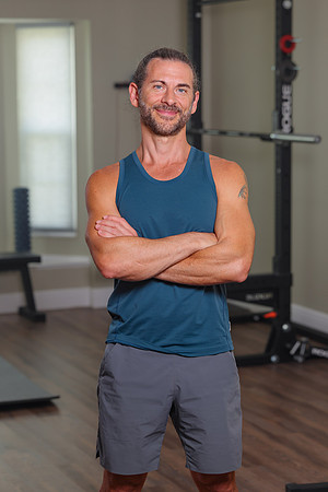Brian Larris Marketing Portraits-8