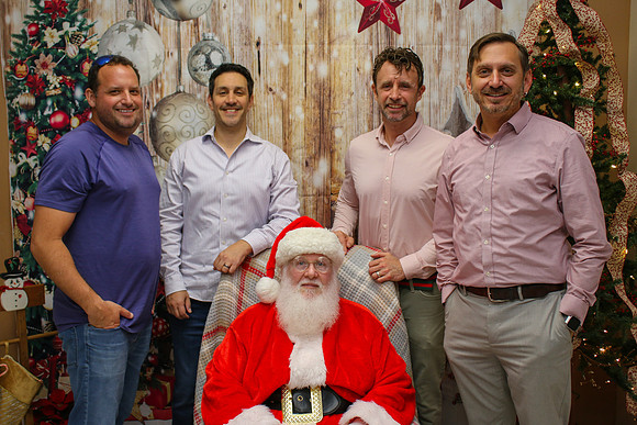 Mickey Keenan Pictures with Santa 2024-28