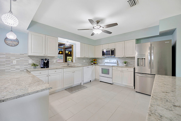 McKenzie 106 Crestview Dr.-4