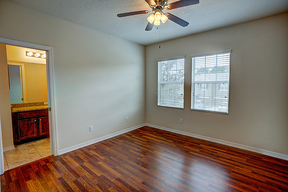 Brownlee Coventry Grove Cir-59