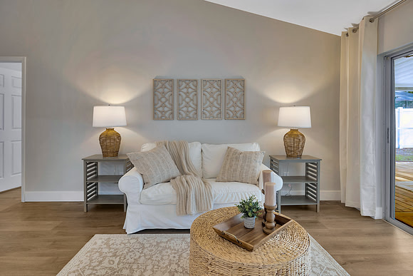 Lynn Davis 2409 Arborwood Dr.-27