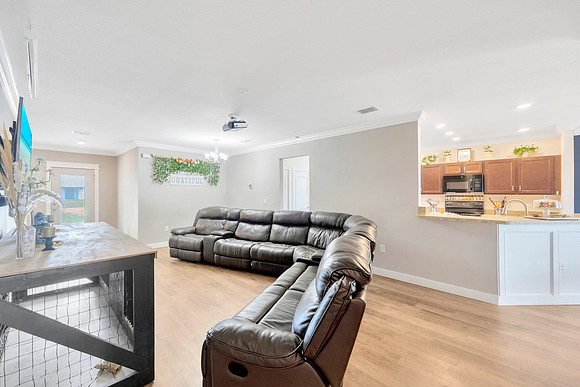 Daniel Smith 6067 Silverdale Ave.-48