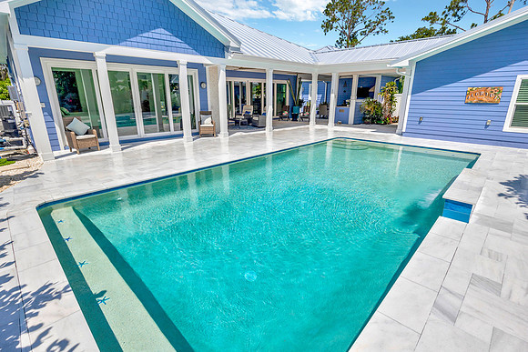 Larsen's Pool 319 Bailey St Safety Harbor-19