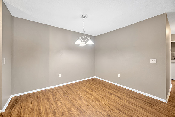 Michelle 9481 Highland Oak Dr. #606-9