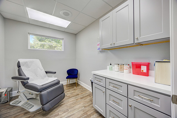 Suncoast Skin Lakeland Location-8