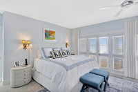 Sara Davis 949 Bay Esplanade-19