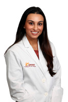 Neha Chandan Headshots White 2