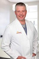Brian Klein Headshot Office 2