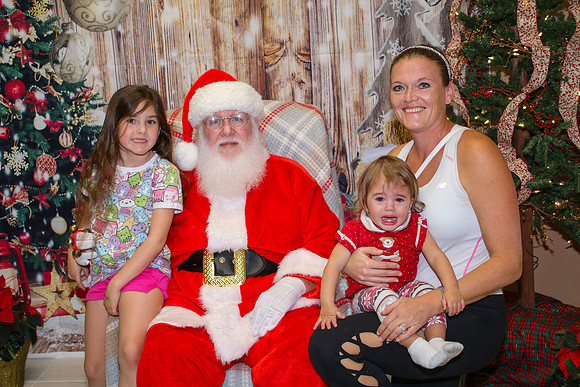 Mickey Keenan Pictures with Santa 2024-40