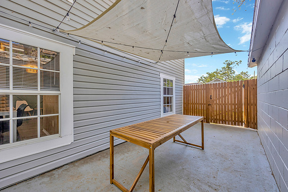 Shayla Vrandenburgh 1215 New Orleans Ave. Short Term Rental-63