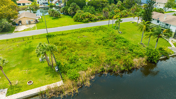 Mary Hayward 0 Fernleaf Dr-5