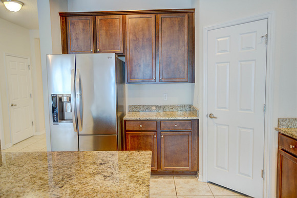 Brownlee Coventry Grove Cir-19