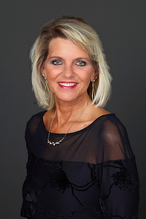 Lori Genna Lotus Title Headshots-1