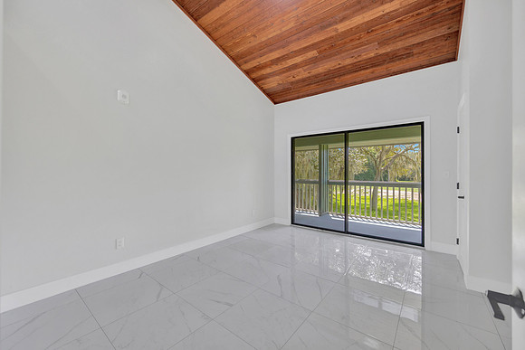 Candy Smith 818 Pinewood Ct-16
