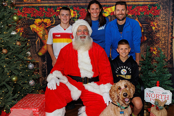Live Oak Christmas December 14th 2024-44