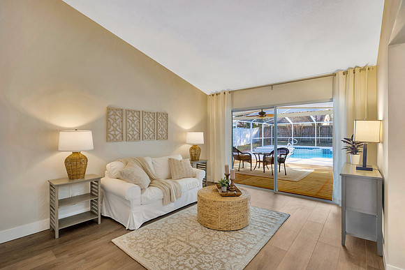 Lynn Davis 2409 Arborwood Dr.-21