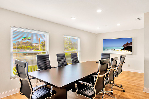 Crown Insurance Interior-2