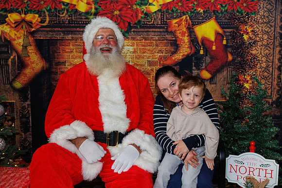 Live Oak Christmas December 14th 2024-32