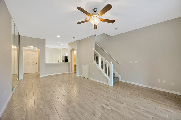 April 11246 Windsor Place-7