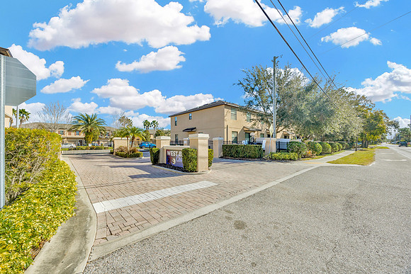 Shelley 10253 Villa Palazzo Ct.-48
