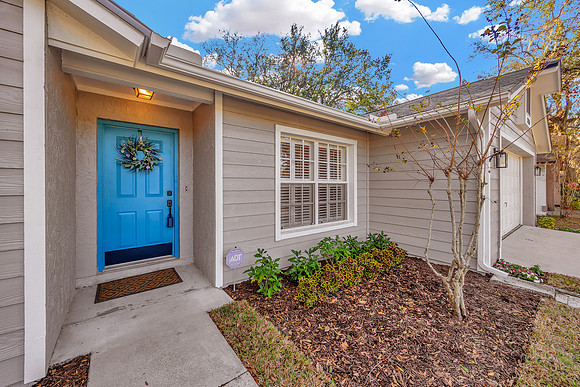 Lynn Davis 2409 Arborwood Dr.-63
