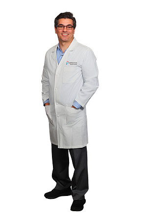 Dr. Gustavo Westin (5) No BG