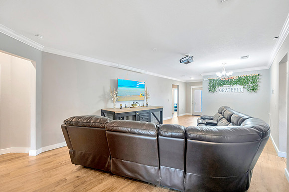 Daniel Smith 6067 Silverdale Ave.-46