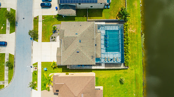 Amanda 8085 Lago Mist Way-11