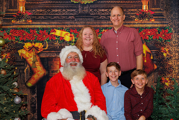 Live Oak Christmas December 14th 2024-119