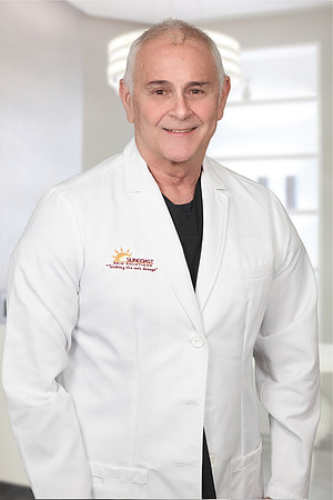 Michael Bernhardt Headshot Office 2