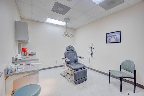 Suncoast Skin Ocala W Location-16