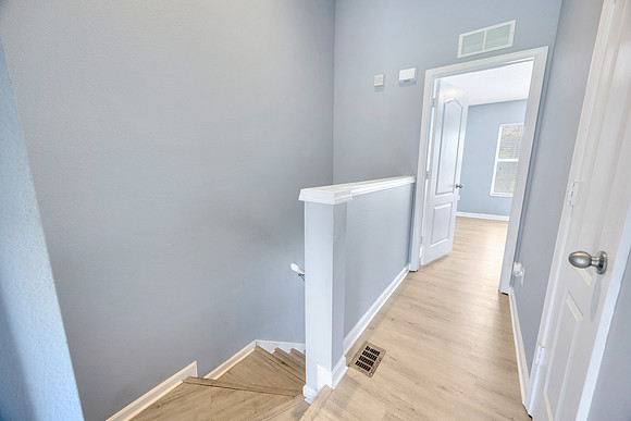Zoey 4427 Barnstead Dr.-13