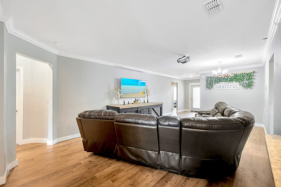 Daniel Smith 6067 Silverdale Ave.-47