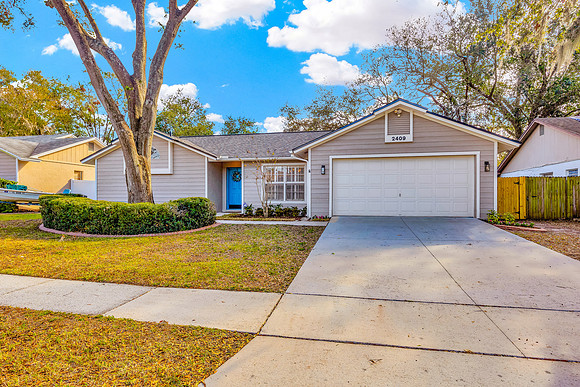 Lynn Davis 2409 Arborwood Dr.-4