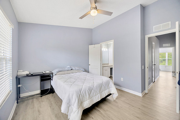 Zoey 4427 Barnstead Dr.-9