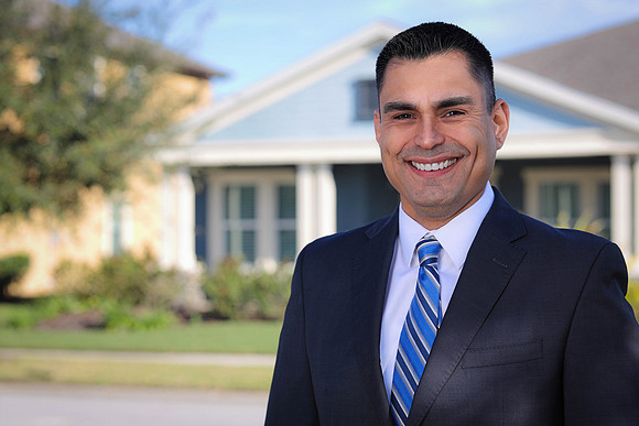 Eddie Arraiga Headshots-3