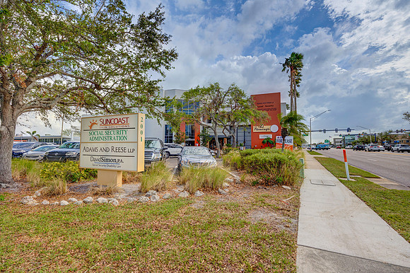 Suncoast Skin Sarasota Location-21