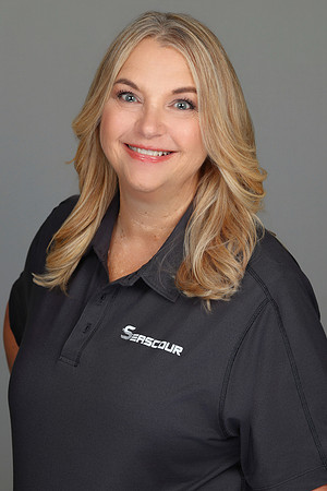 Kelly Hendry Headshots-2