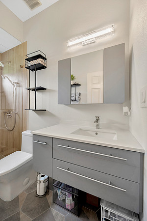 Sara Davis 12114 Clear Harbor Dr-19