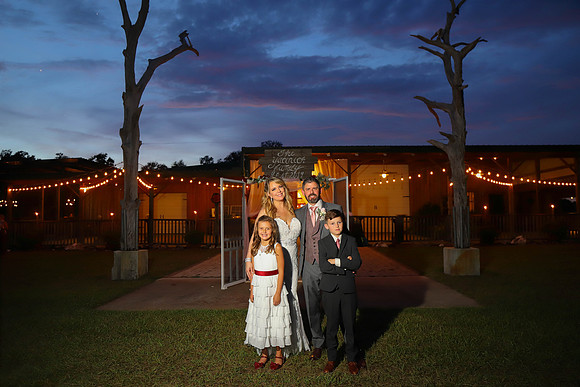 Mia & Justin Wedding Teasers-11