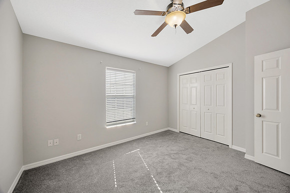 April 11246 Windsor Place-27