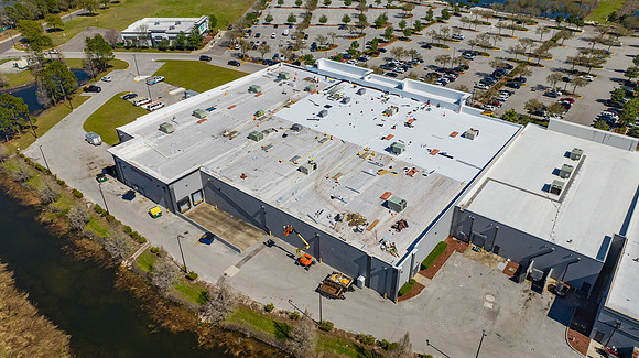 Nations Roofing during construction Planet Fitness -2