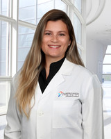 FCS Franzi Goetz Headshot 2