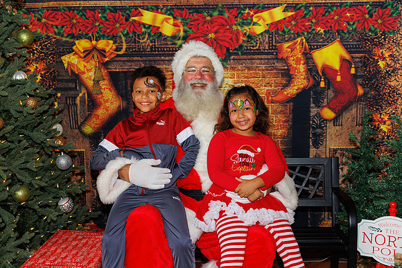Live Oak Christmas December 14th 2024-48