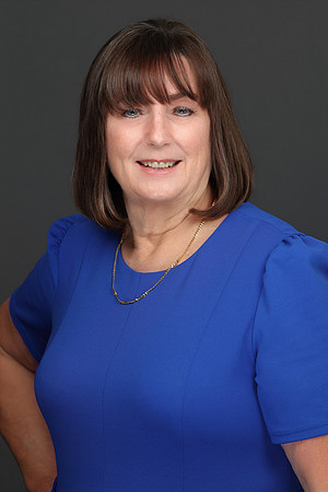 Ginny Parsons Business Headshot Session-6
