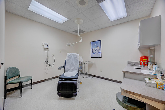 Suncoast Skin Ocala W Location-18