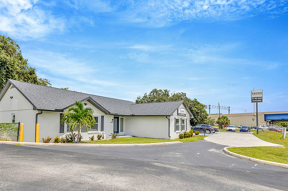 Crown Insurance Exterior-4