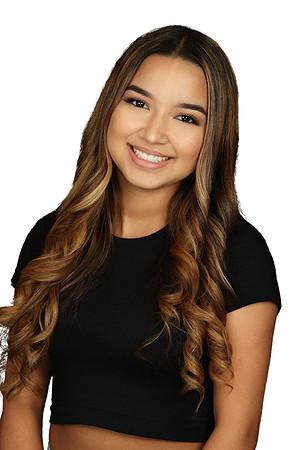 Damaris Headshot Gray BG (2)