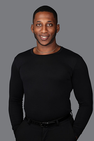Xavier 2 Headshot Gray